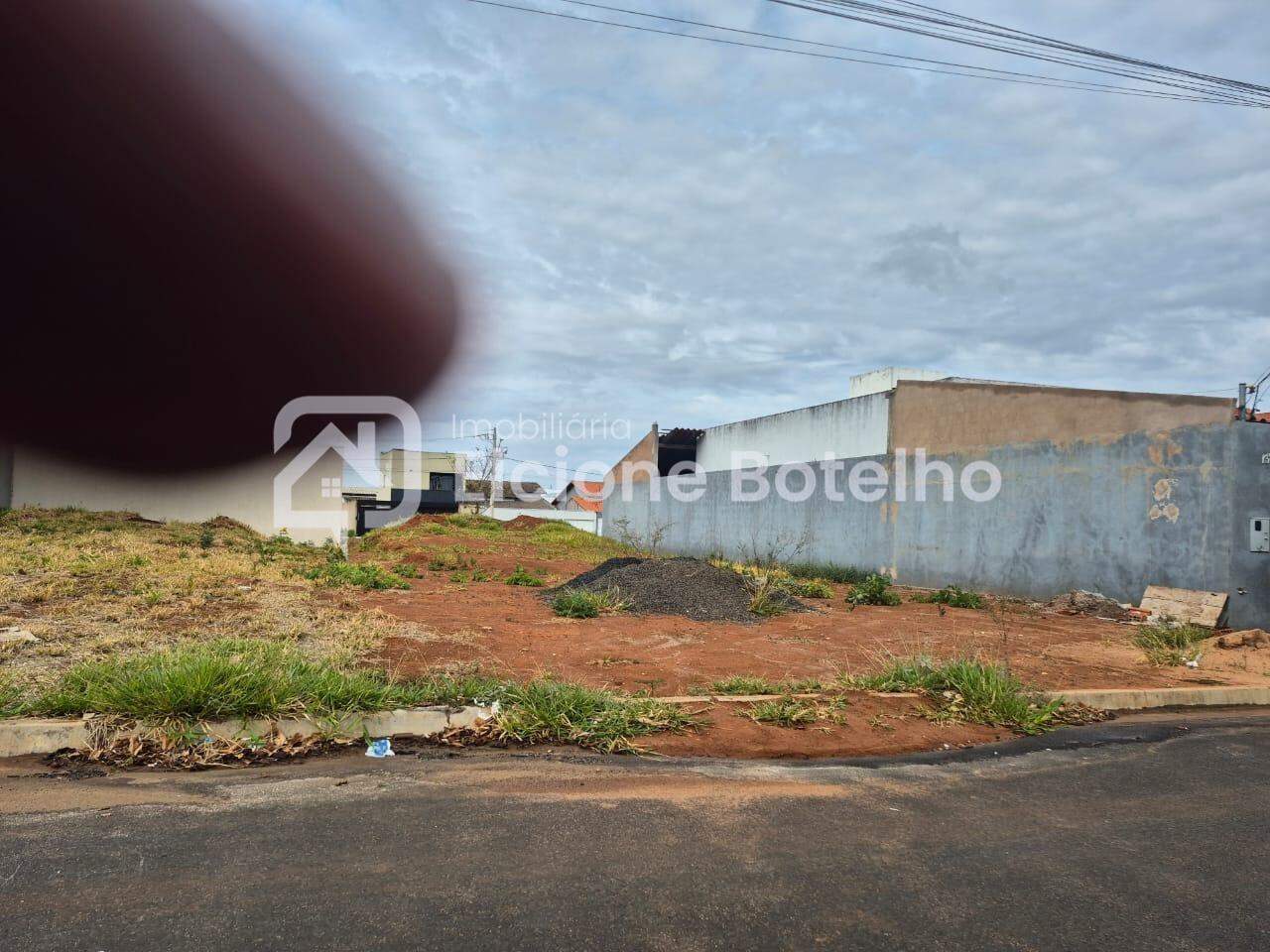 Terreno à venda no MINAS GERAIS: 