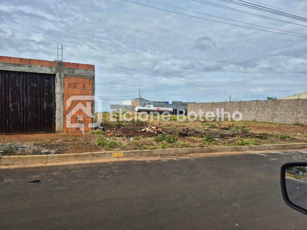 Terreno à venda no MINAS GERAIS: 