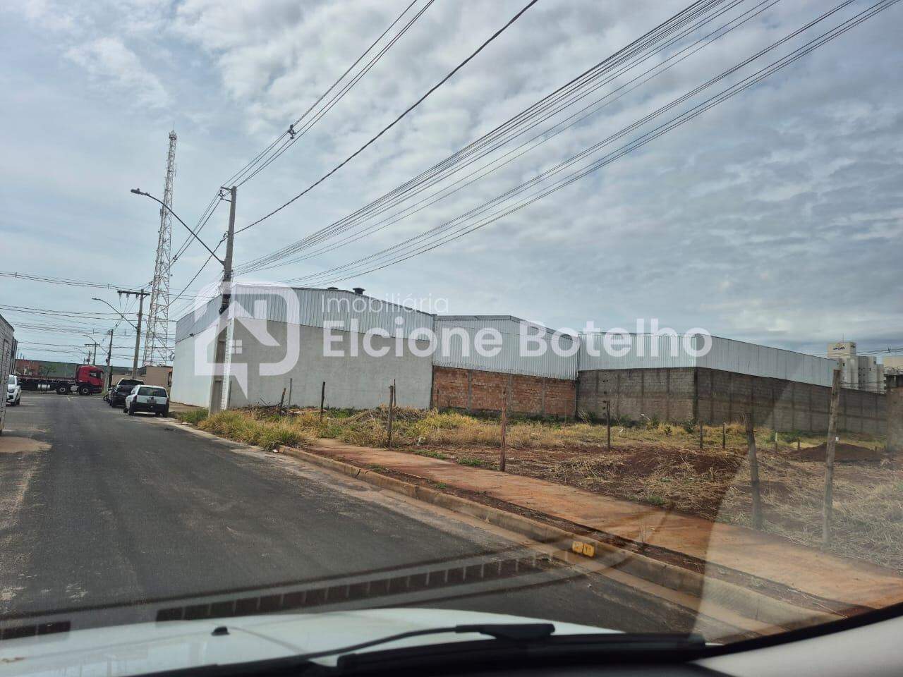 Terreno à venda no MINAS GERAIS: 