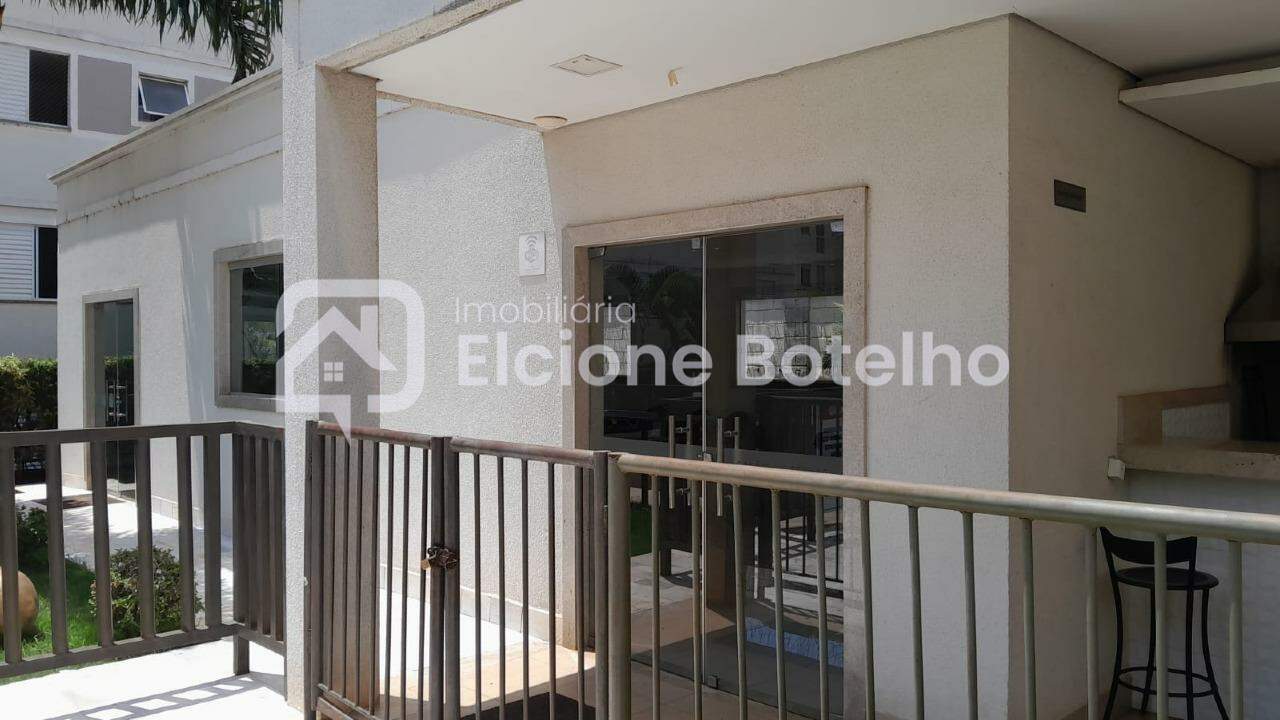 Apartamento à venda no CHACARAS TUBALINA E QUARTEL: 
