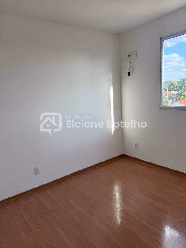 Apartamento à venda no LARANJEIRAS: 