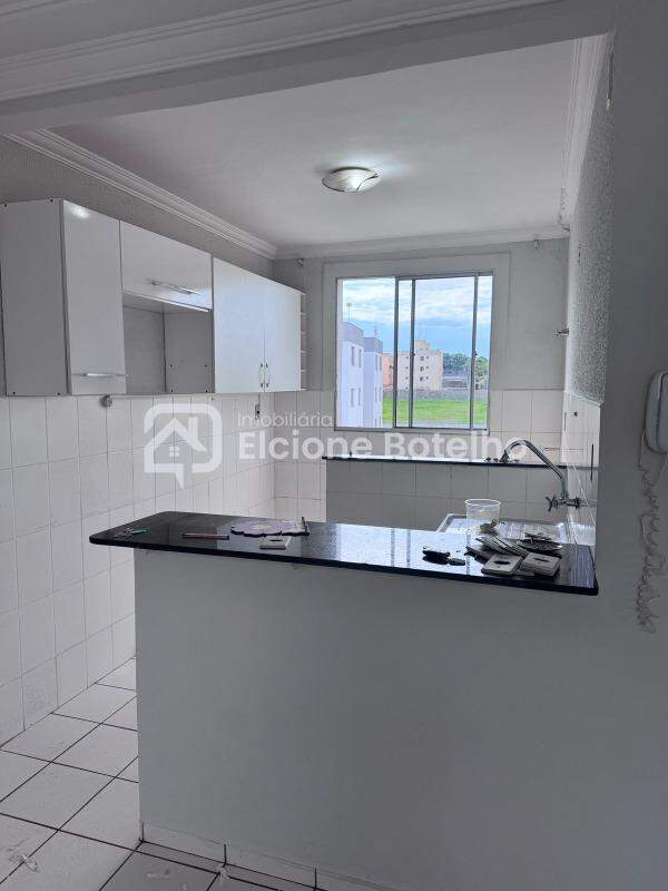 Apartamento à venda no LARANJEIRAS: 