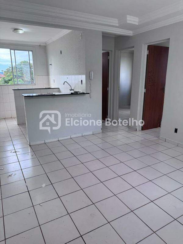 Apartamento à venda no LARANJEIRAS: 