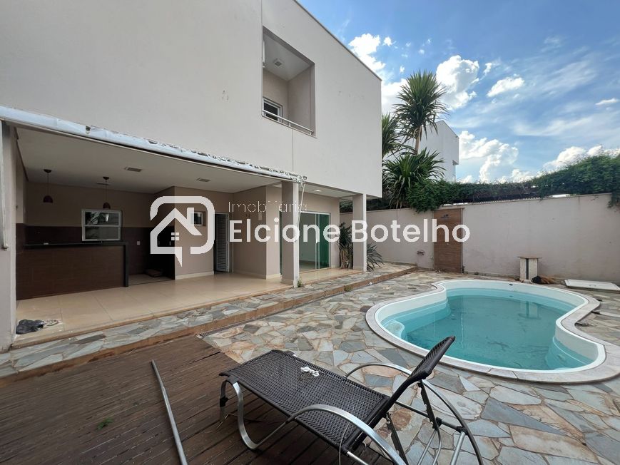 CASA DE CONDOMINIO para aluguel no NOVA UBERLANDIA: 