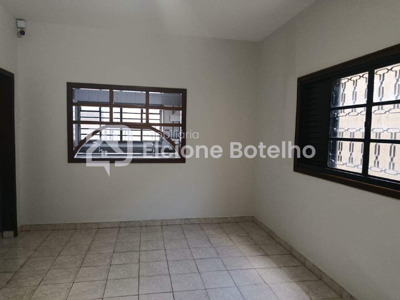 Casa à venda no JARDIM BRASILIA: 