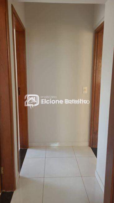 Apartamento à venda no ALTO UMUARAMA: 