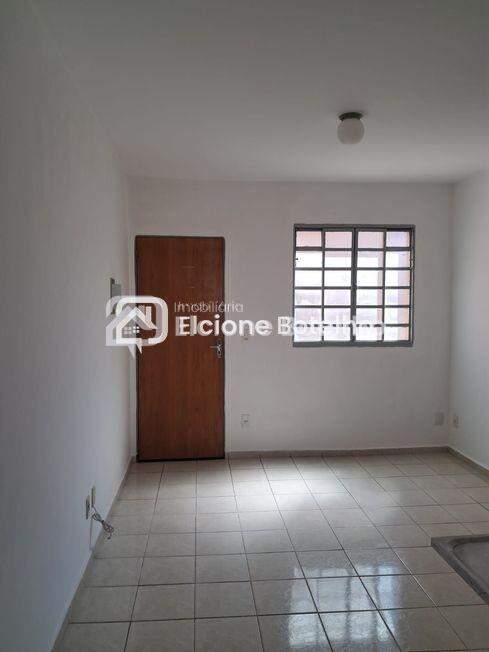 Apartamento à venda no LARANJEIRAS: 