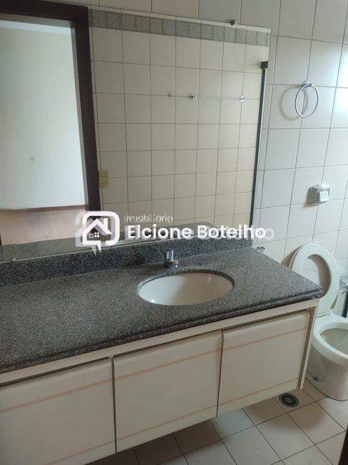 Apartamento à venda no MARTINS: 