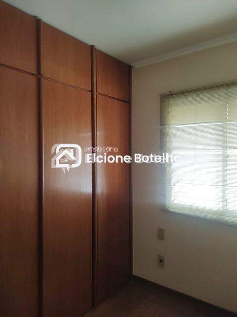 Apartamento à venda no MARTINS: 