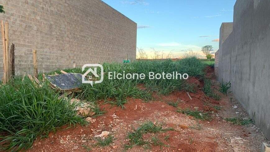 Terreno à venda no GRAND VILLE: 