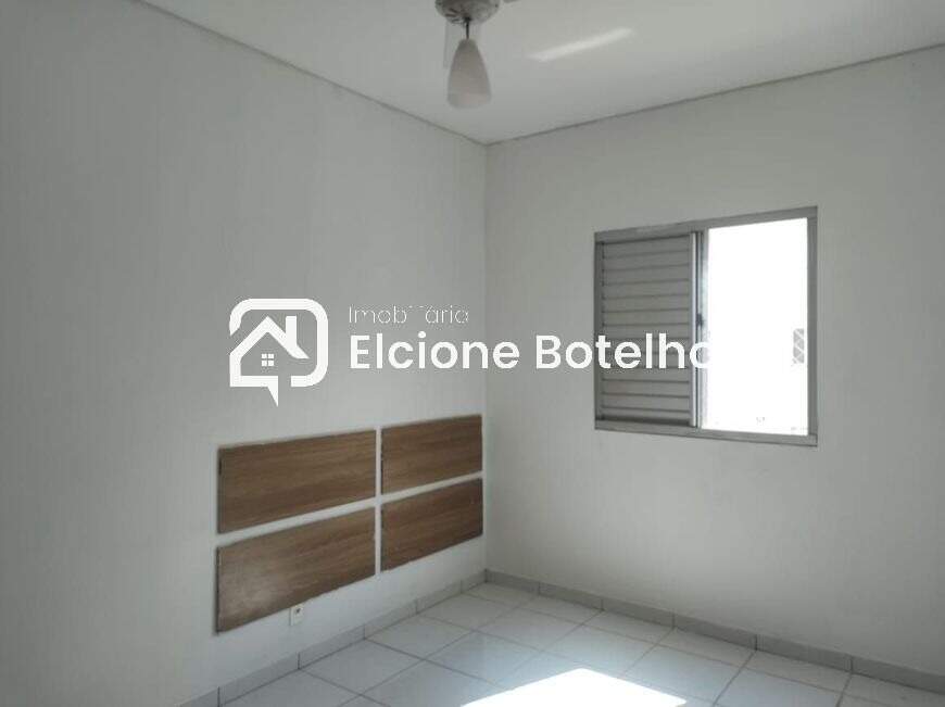 Apartamento à venda no JARDIM HOLANDA: 