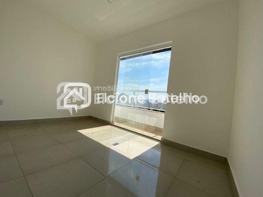 Apartamento à venda no TUBALINA: 