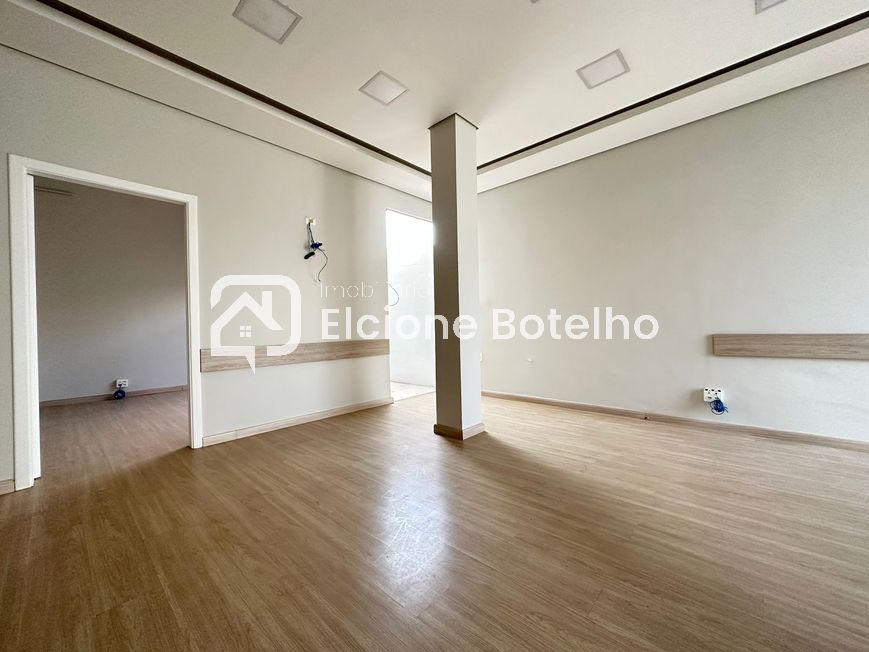 CASA COMERCIAL para aluguel no Centro: 