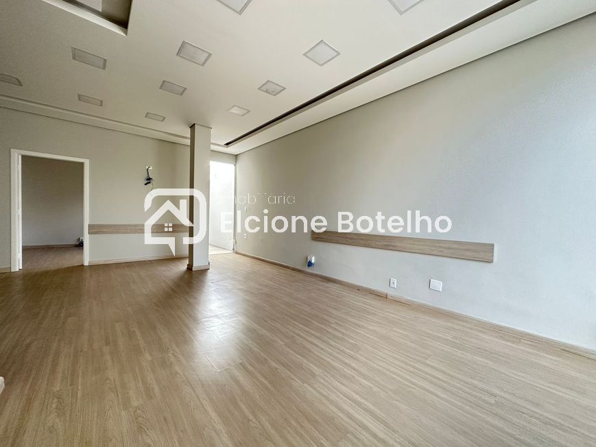 CASA COMERCIAL para aluguel no Centro: 