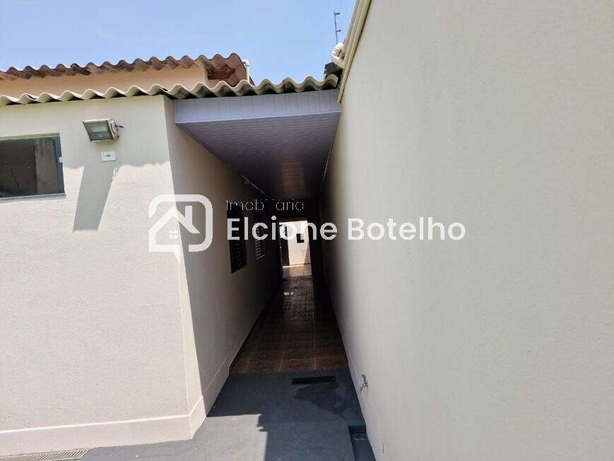 Casa à venda no NOVA UBERLANDIA: 