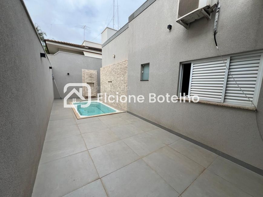 CASA DE CONDOMINIO para aluguel no NOVA UBERLANDIA: 