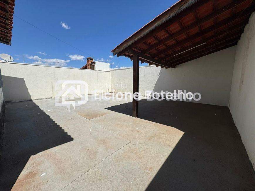 Casa à venda no RESIDENCIAL GRAMADO: 