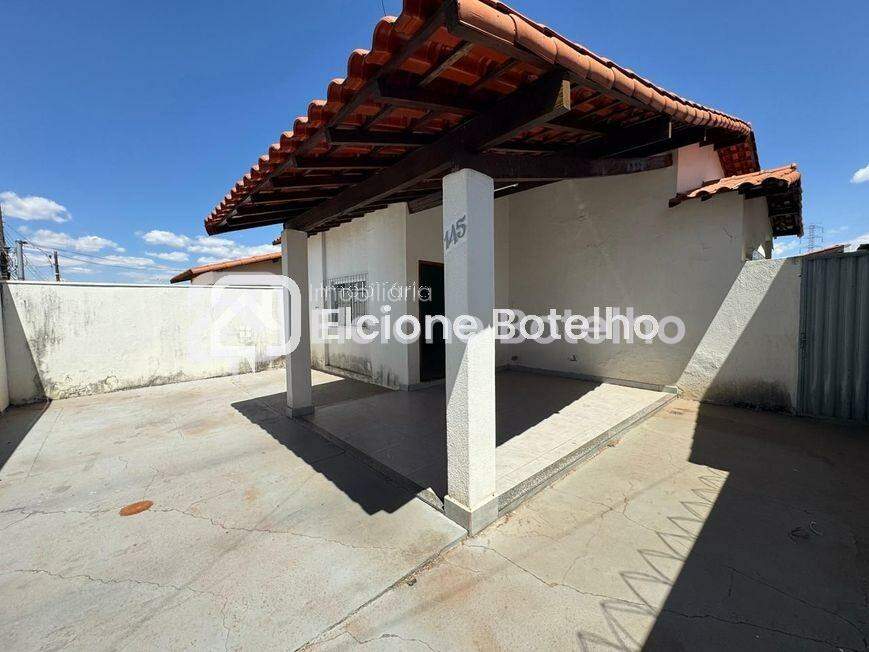 Casa à venda no RESIDENCIAL GRAMADO: 
