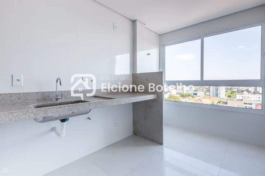 Apartamento à venda no SANTA MONICA: 