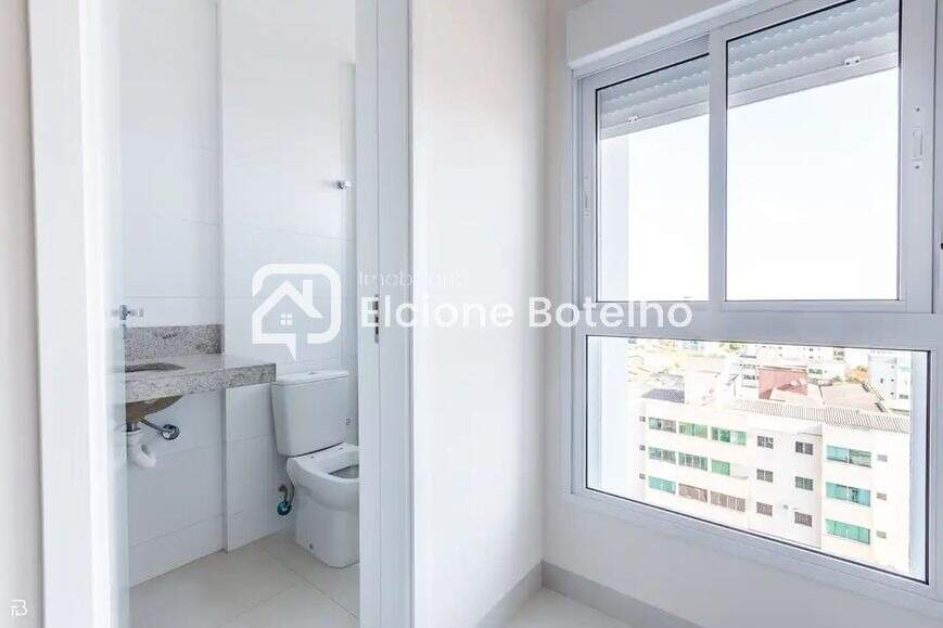 Apartamento à venda no SANTA MONICA: 