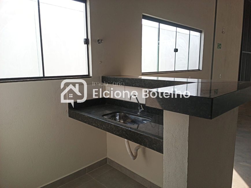 Galpão para aluguel no NOVO MUNDO: 