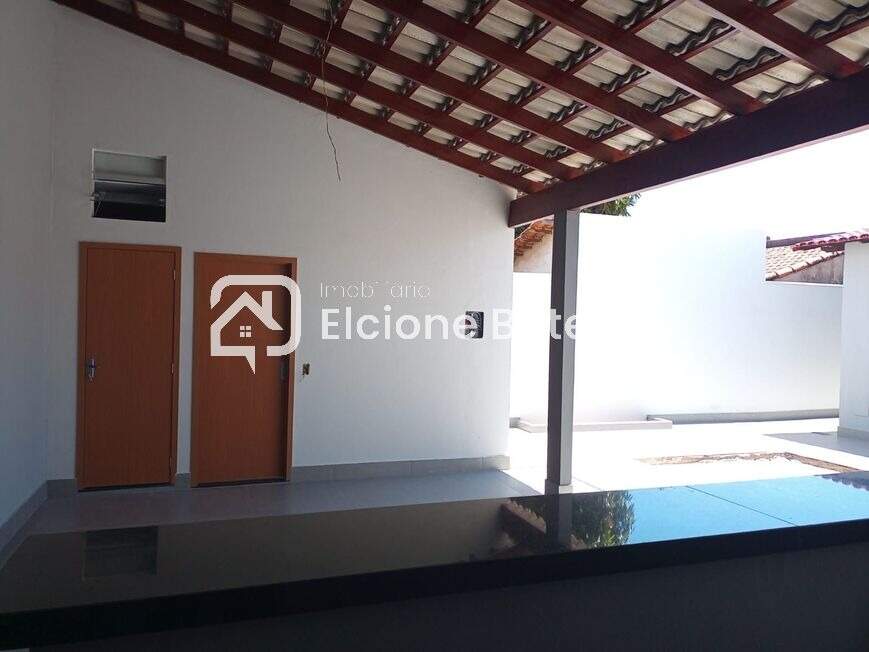 Casa à venda no SEGISMUNDO PEREIRA: 