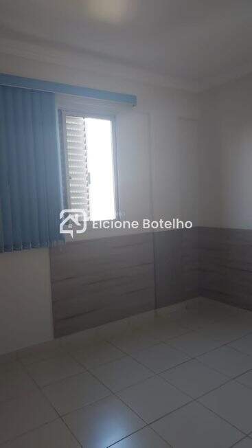 Apartamento à venda no SANTA MONICA: 