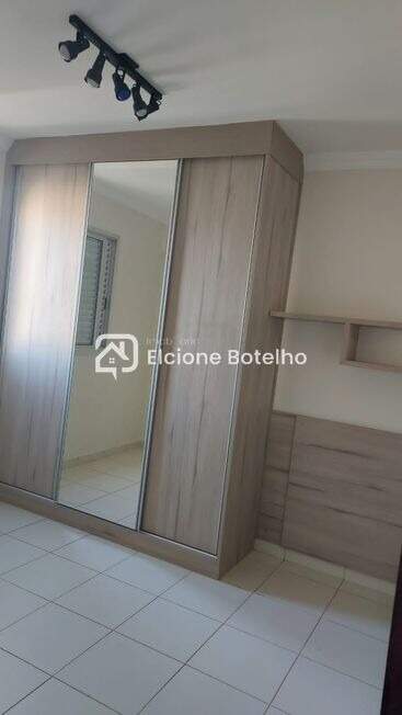 Apartamento à venda no SANTA MONICA: 