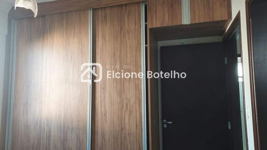 Apartamento à venda no SANTA MONICA: 