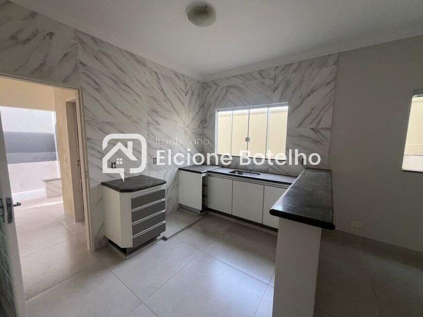 Casa à venda no SEGISMUNDO PEREIRA: 