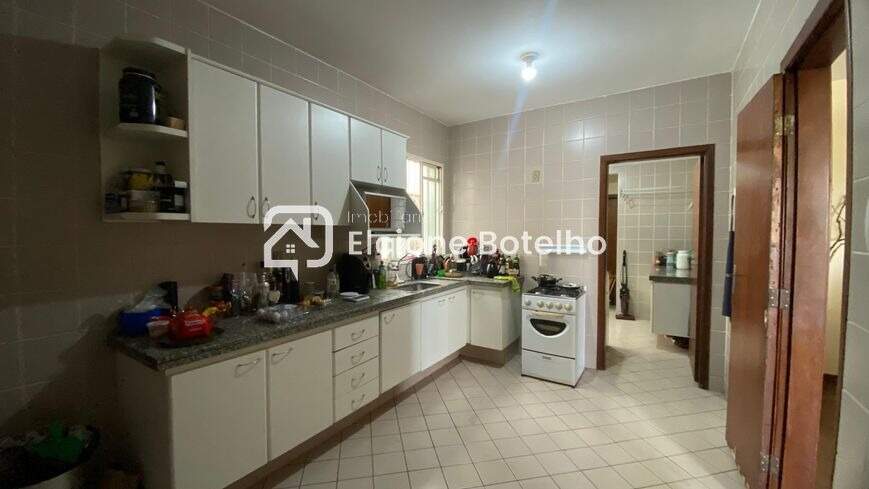 Apartamento à venda no OSVALDO REZENDE: 