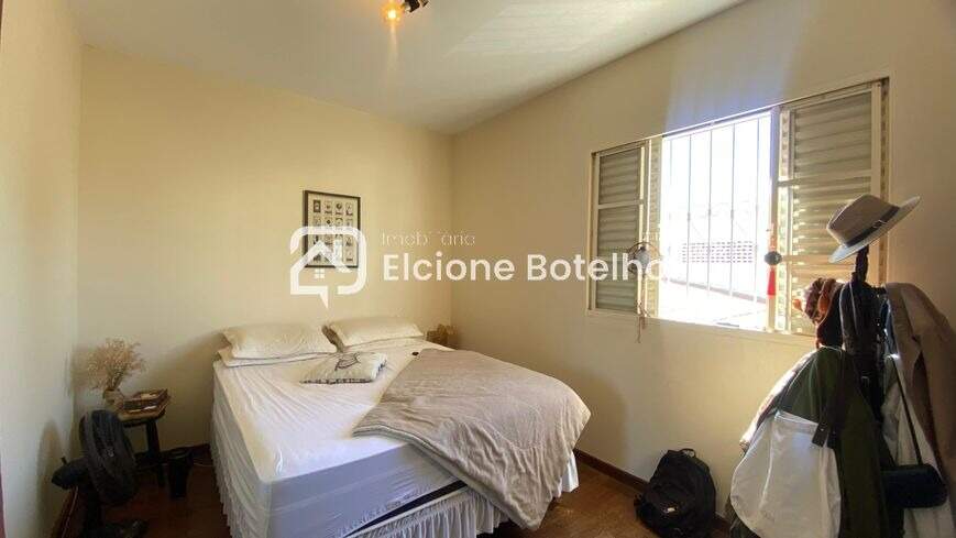 Apartamento à venda no OSVALDO REZENDE: 