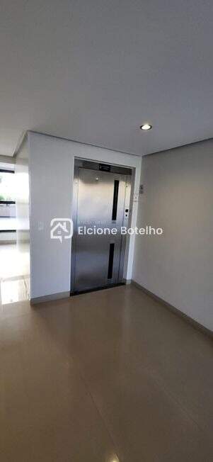 Apartamento à venda no OSVALDO REZENDE: 