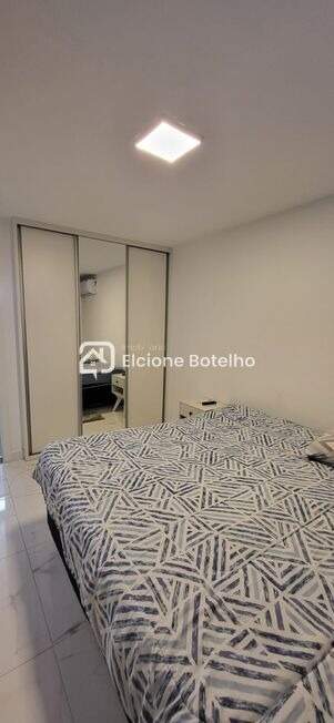 Apartamento à venda no OSVALDO REZENDE: 