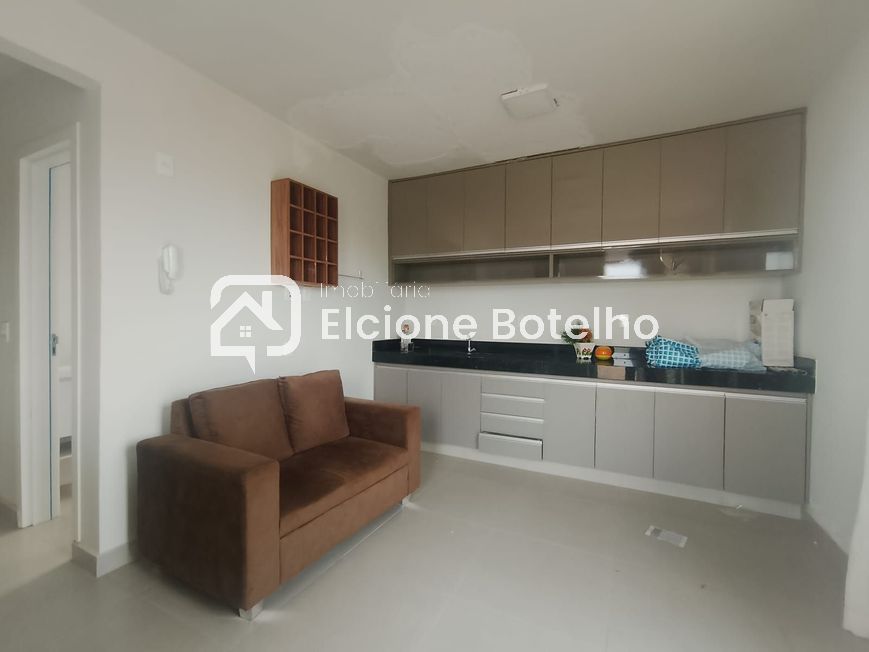 Cobertura para aluguel no SEGISMUNDO PEREIRA: 