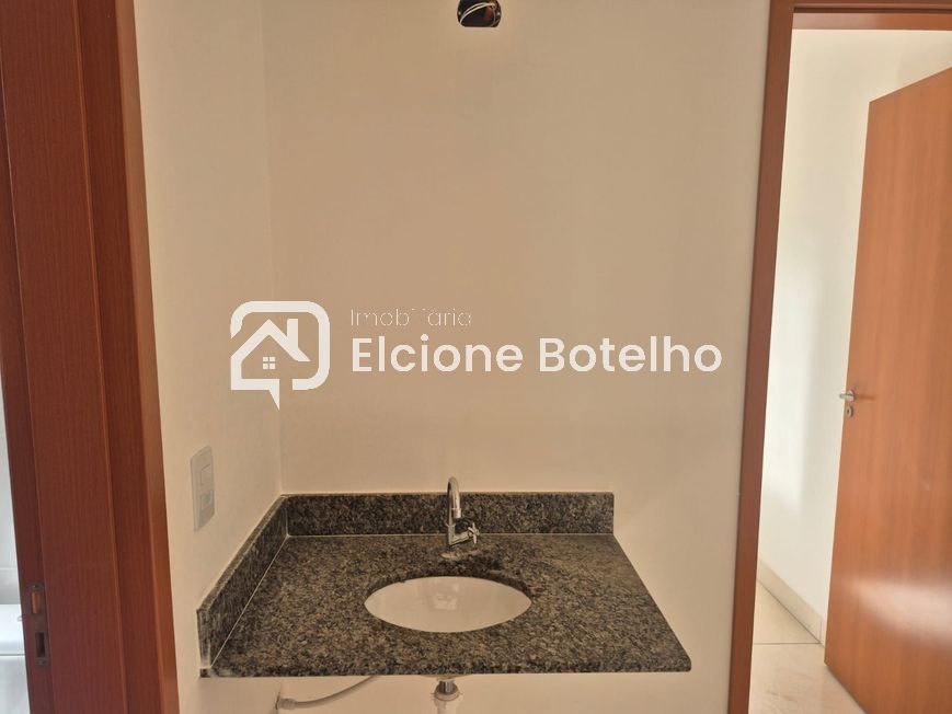 Apartamento à venda no JARDIM HOLANDA: 