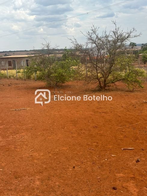 TERRENO à venda no SETOR CHÁCARAS: 