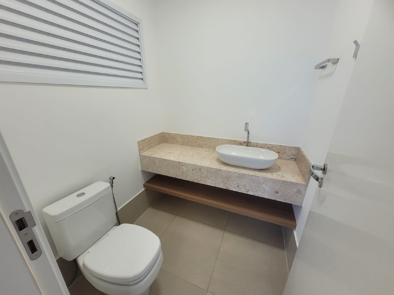 Apartamento para aluguel no OSVALDO REZENDE: 