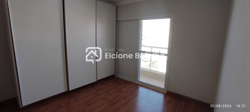 Cobertura à venda no SARAIVA: 