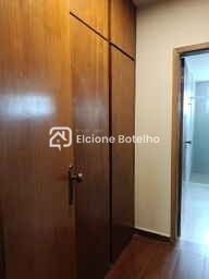 Apartamento à venda no FUNDINHO: 