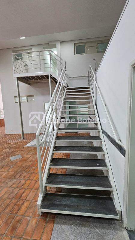 Prédio Comercial para aluguel no Centro: 