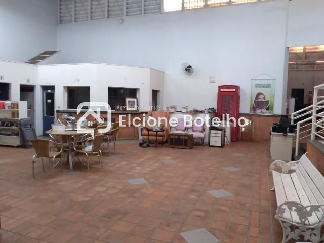 predio comercial para aluguel no Centro: 