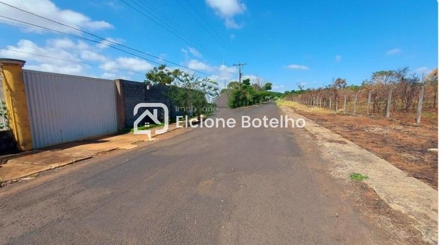 TERRENO à venda no MANSOES AEROPORTO: 