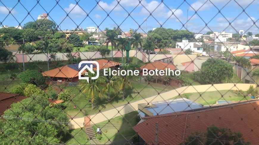 Apartamento à venda no TUBALINA: 