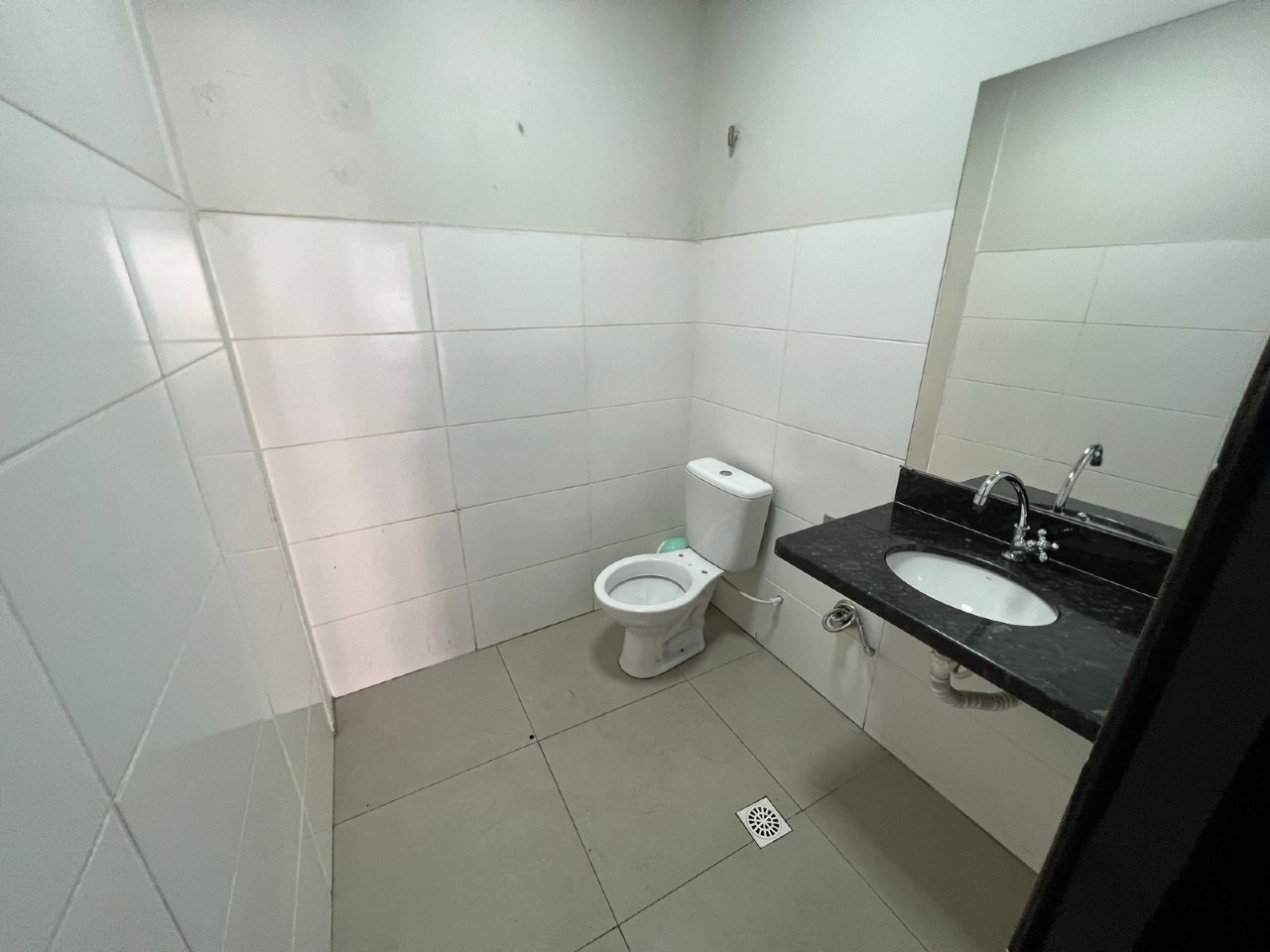 BARRACÃO para aluguel no BRASIL: 