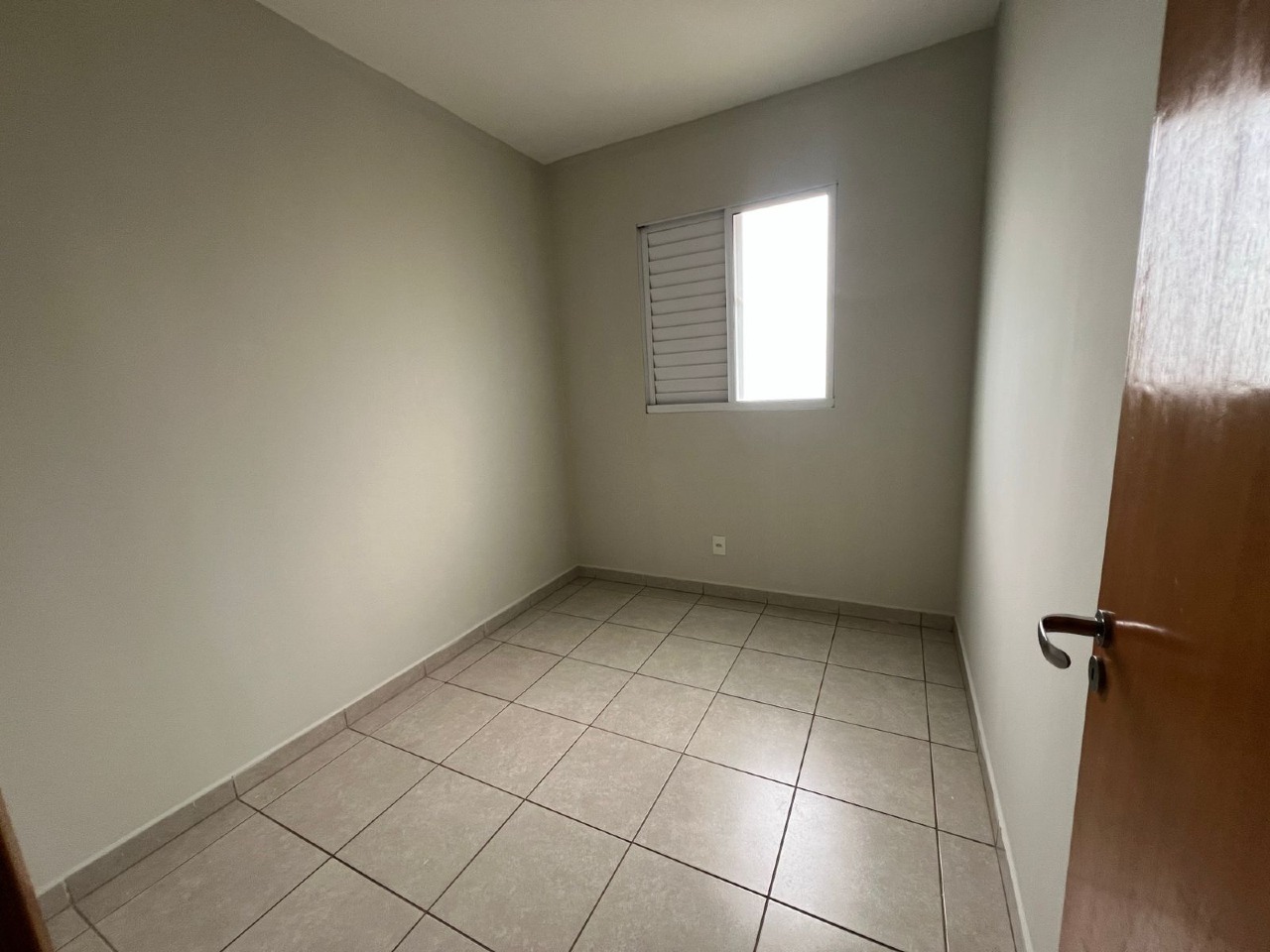 Apartamento para aluguel no TIBERY: 