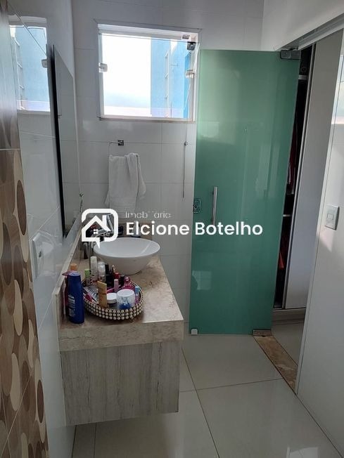 Casa para aluguel no JARDIM PATRICIA: 