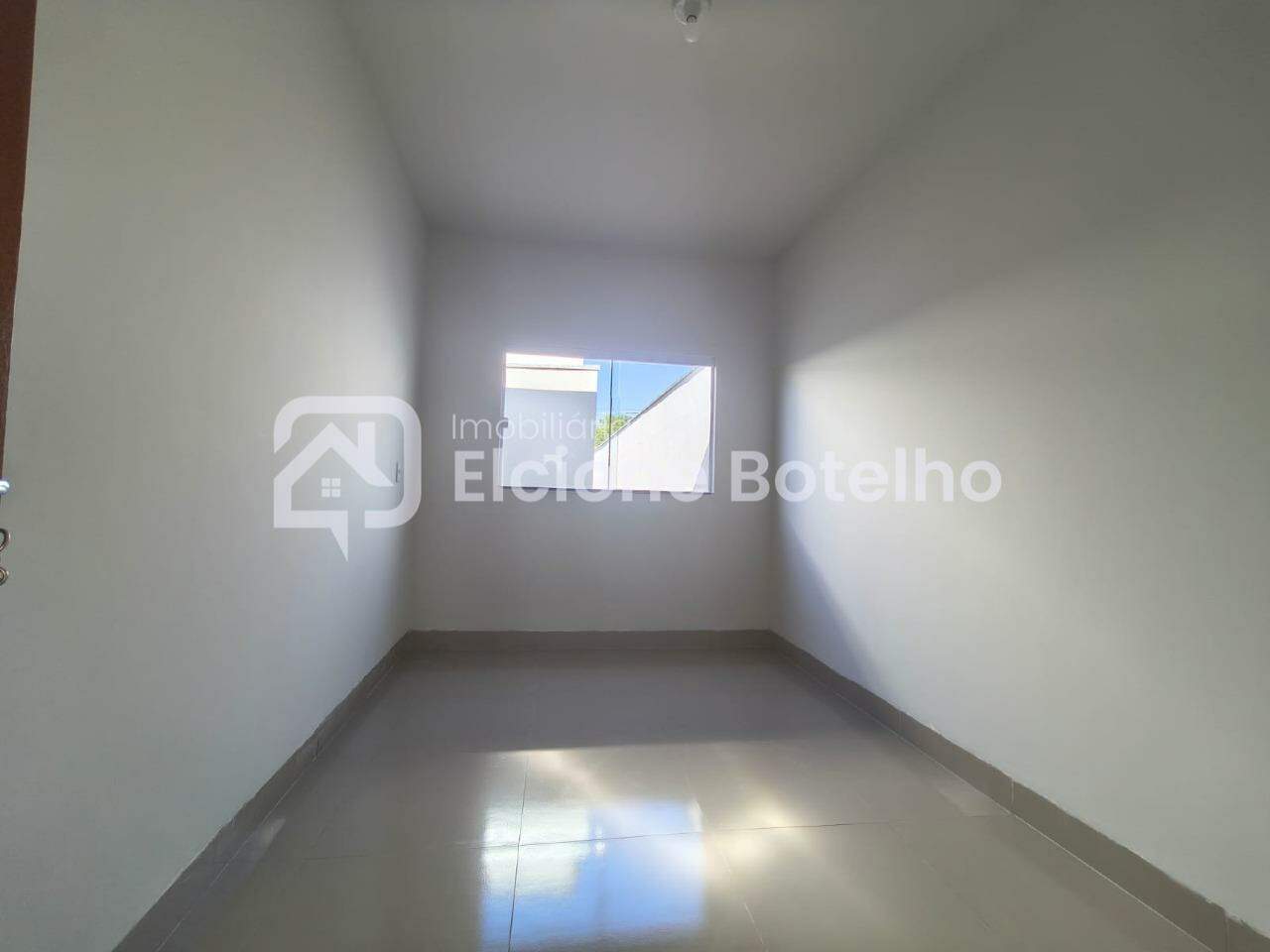 Casa para aluguel no SHOPPING PARK: 