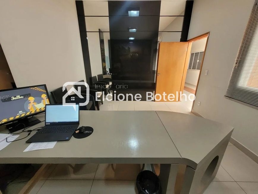 CASA COMERCIAL para aluguel no VIGILATO PEREIRA: 