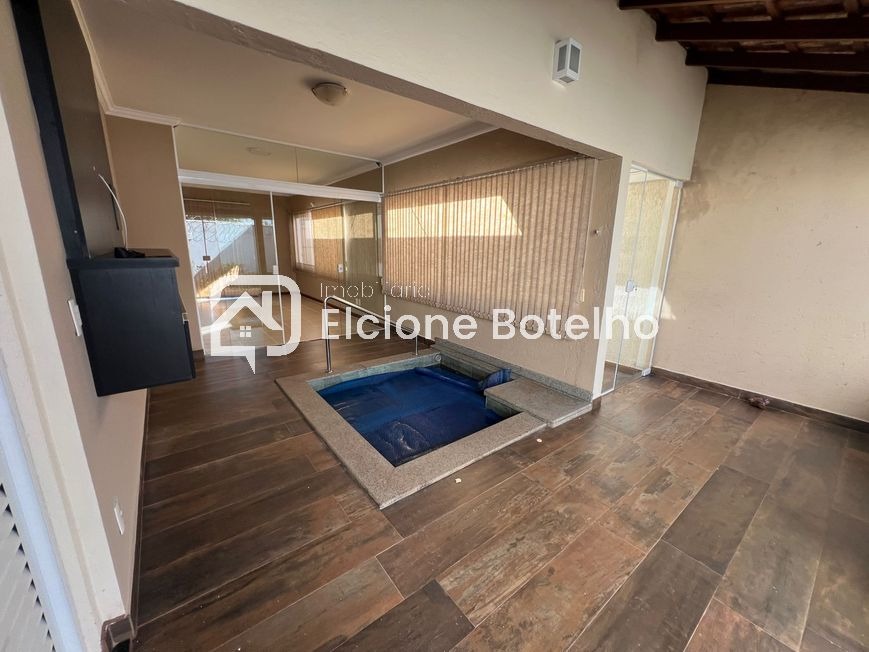 Casa para aluguel no JARDIM KARAIBA: 